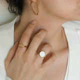 Gold-Coloured Enamel Solitaire Ring