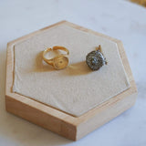 Gold Sun Rays Signet Ring