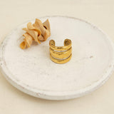 Gold Hammered Lines Ring