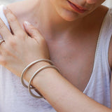 Χοντρό Ασημί Βραχιόλι με Οβάλ Σχήμα