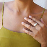 Ασημένιο δαχτυλίδι με εσωτερικό φλοράλ σχέδιο