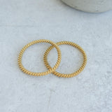 Gold Twisted Wire Stretch Bracelet
