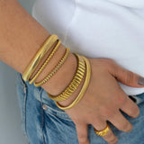 Gold Twisted Wire Stretch Bracelet