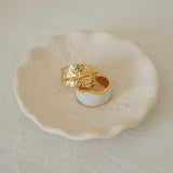 Χρυσό σφυρήλατο ασύμμετρο δαχτυλίδι