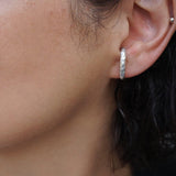 Single Silver Short Lobe Hugging Earring