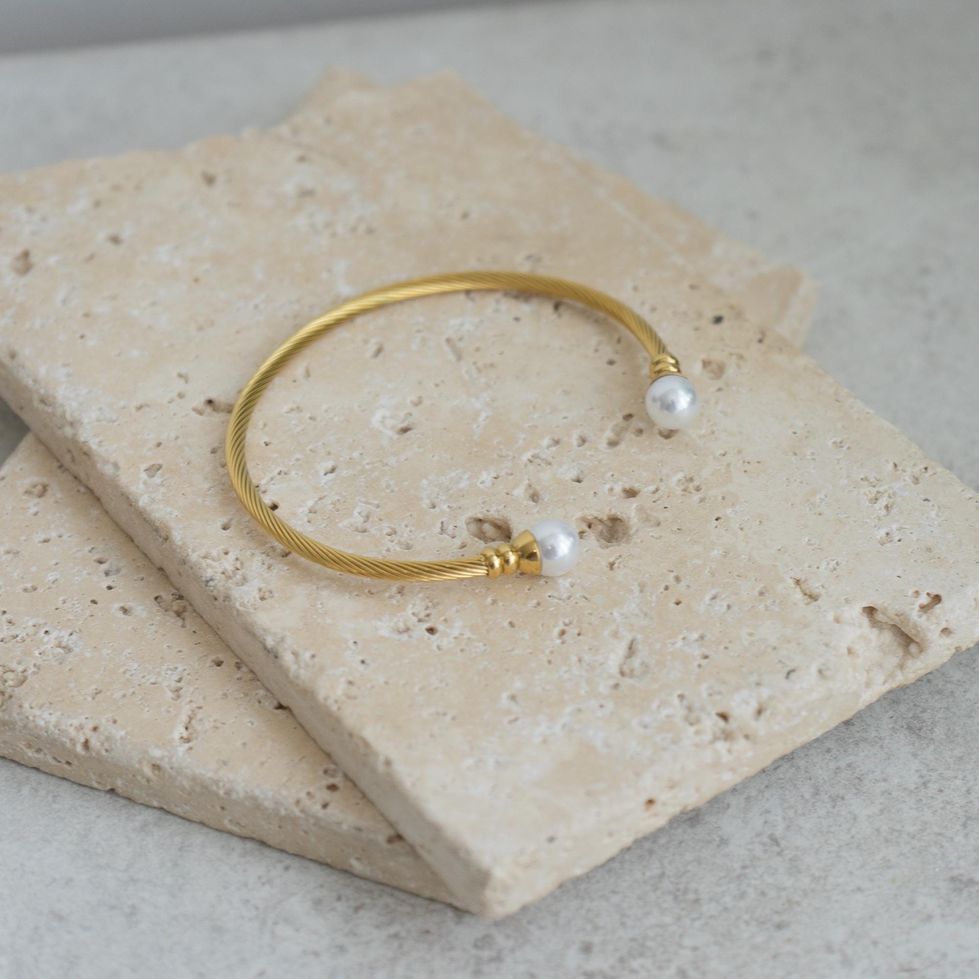Gold Classic Cable Cuff