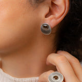 Ασημένια Οβάλ Σκουλαρίκια με Ακτίνες και Σμάλτο