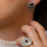 Ασημένια Οβάλ Σκουλαρίκια με Ακτίνες και Σμάλτο