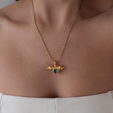 Χρυσό Κολιέ με Κρεμαστό Βαρελάκι και Σμάλτο