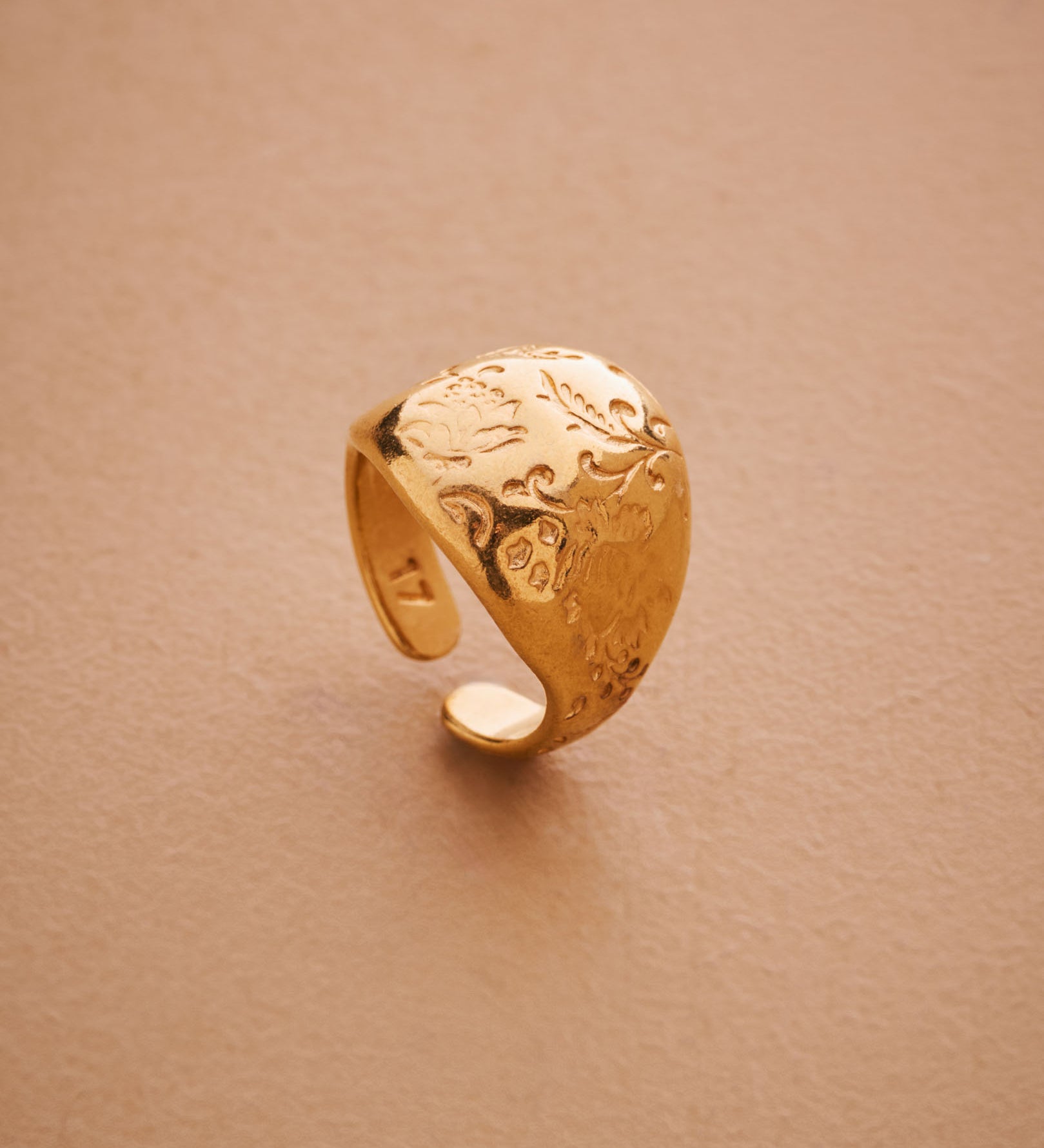 Gold Bold Floral / Sade Dome Ring